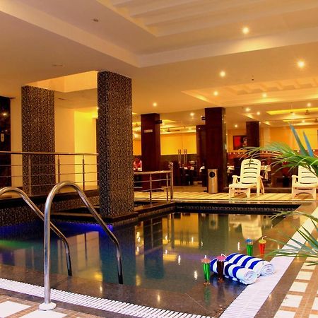 โฮเต็ล ทาจ วิลลา Hotel อัครา ภายนอก รูปภาพ