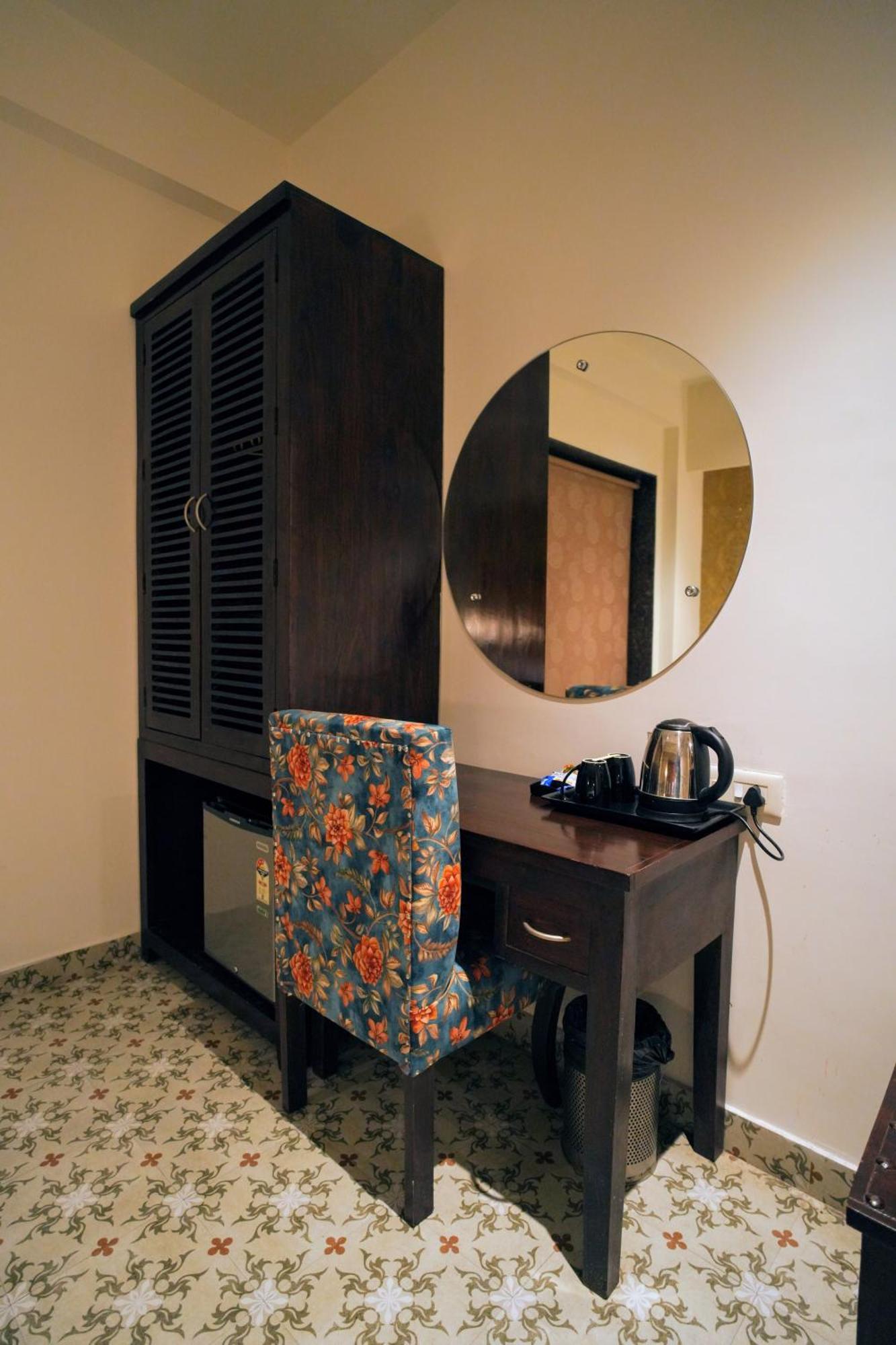 โฮเต็ล ทาจ วิลลา Hotel อัครา ภายนอก รูปภาพ