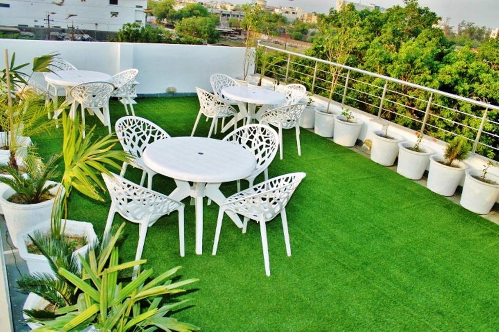 โฮเต็ล ทาจ วิลลา Hotel อัครา ภายนอก รูปภาพ